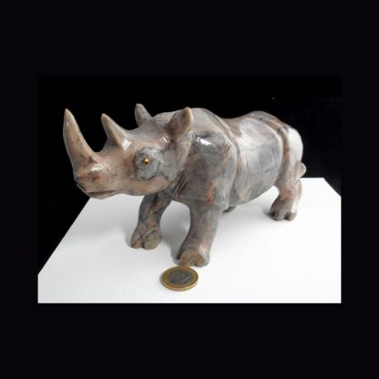Rhinocéros en Pierre de Dolomite