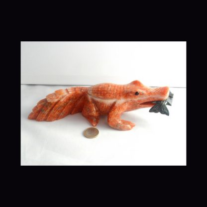 Crocodile en Pierre de Calcite Orange